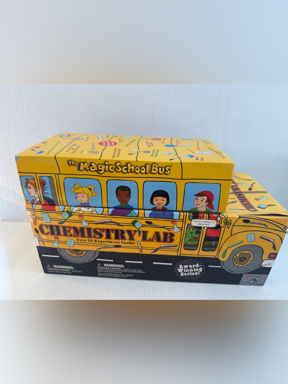 Magic School Bus Chemistry lab - kids science STEM